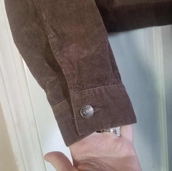 Brown Light Jacket, great for fall! Size Medium - Picture 4 of 6